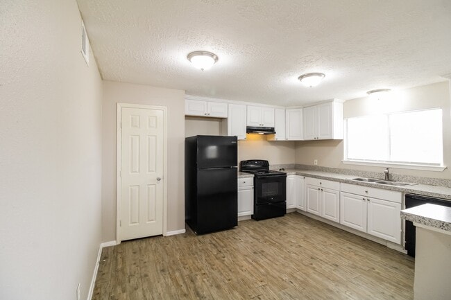 Building Photo - 8519 Rockmont Ct