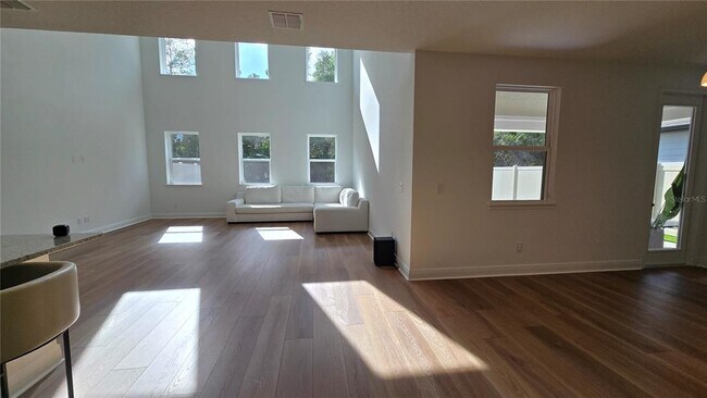 Building Photo - 2268 Broadbrook Dr