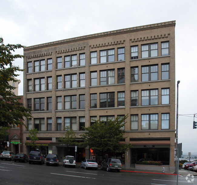 Cliff Street Lofts - Tacoma, WA | Apartment Finder