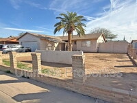 Building Photo - 707 N 95th Dr