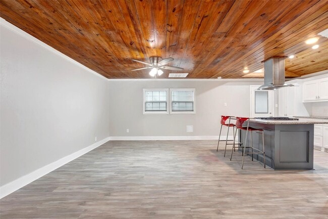 Building Photo - 618 Harvard St