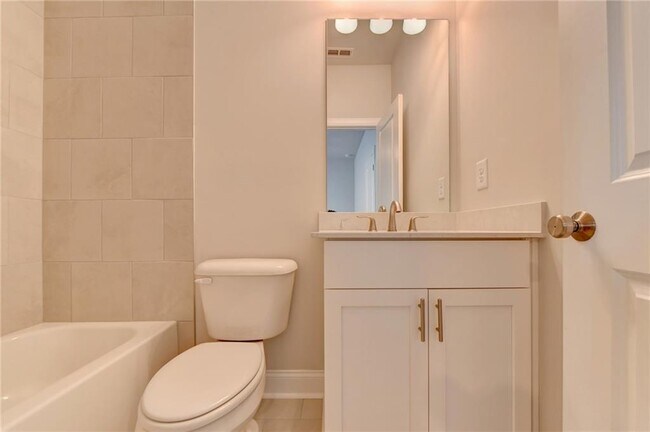 Building Photo - 4536 Molder Dr