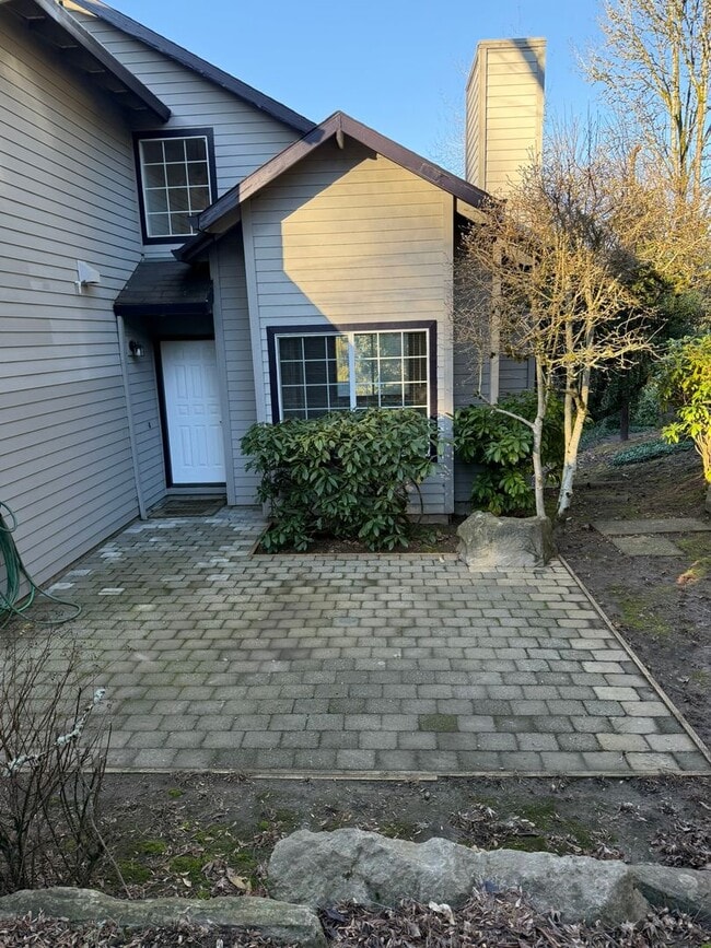 Building Photo - 5307 SW Brugger St