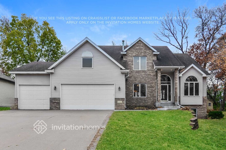 Primary Photo - 2046 149th Ave NW