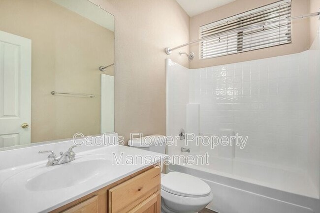 Building Photo - 6350 S Legend Ct