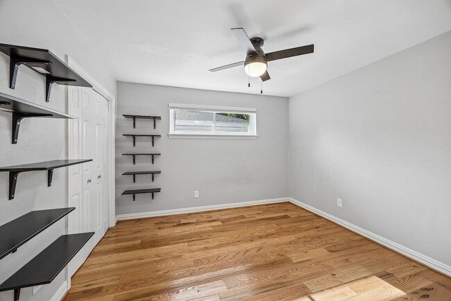 Building Photo - 2223 Freeland Way
