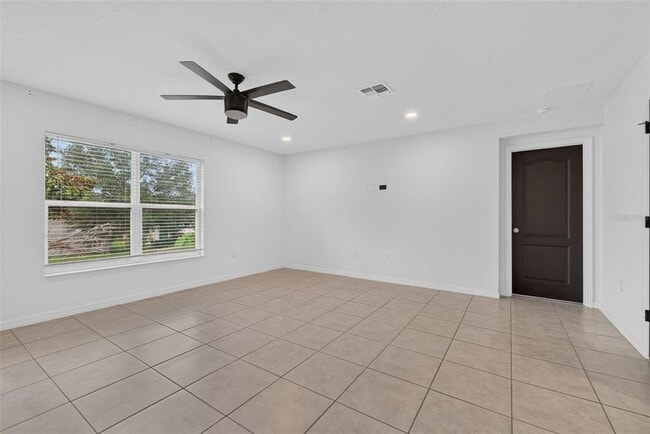 Building Photo - 1097 Augustus Dr