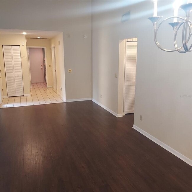 Building Photo - 13804 Lazy Oak Dr