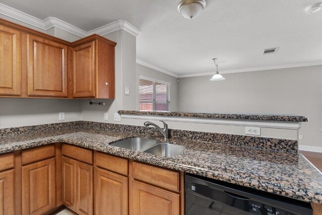 Building Photo - 3417 Savage Springs Dr