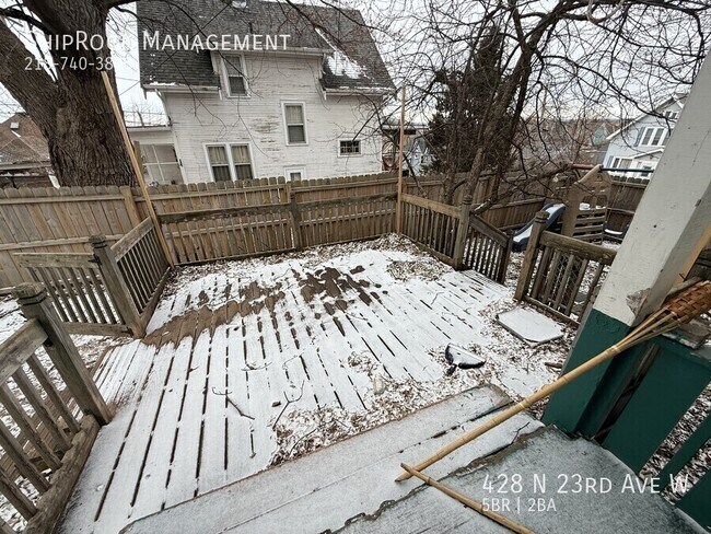 Building Photo - 428 N 23rd Ave W