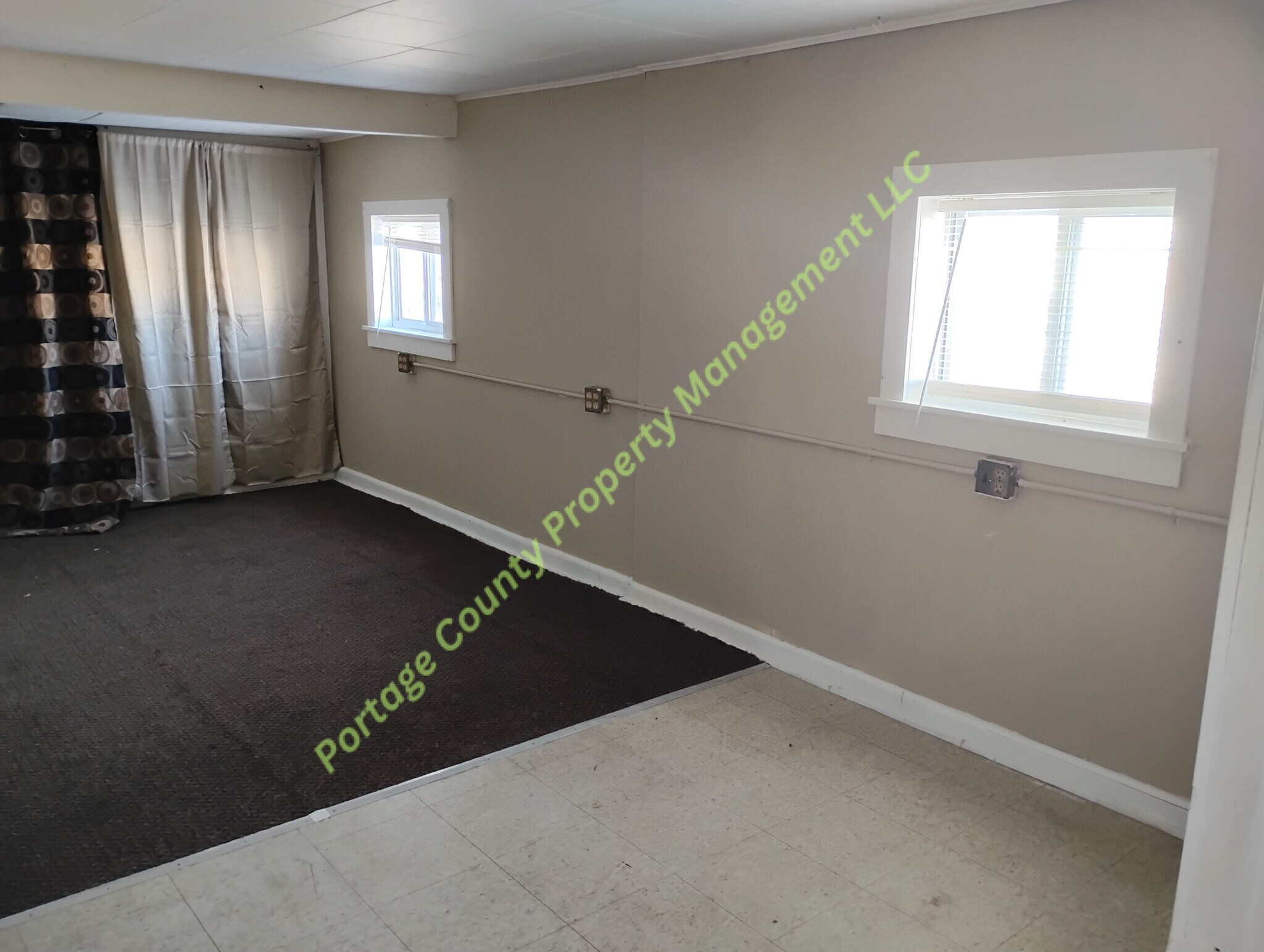 Building Photo - 401 Cedar St