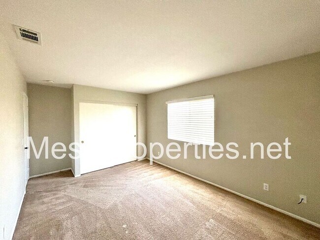 Building Photo - 13142 Kootenay Way
