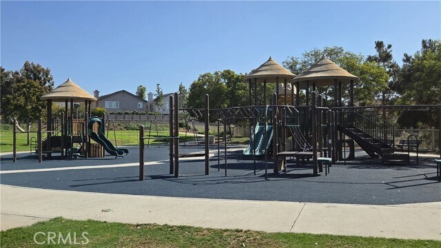 Building Photo - 24212 Davida