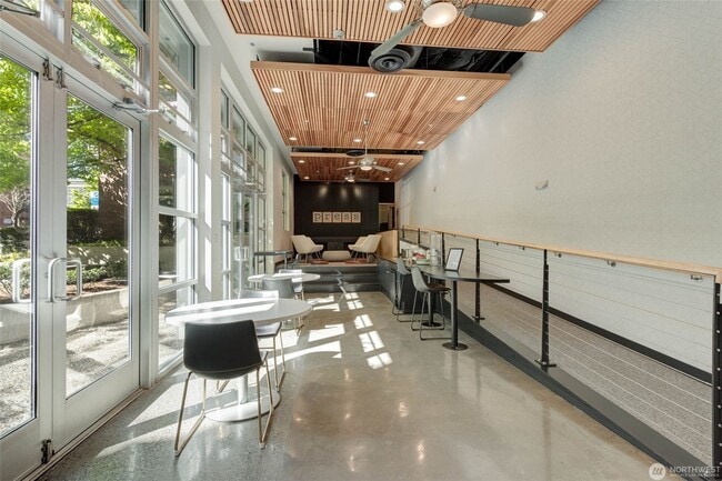 Building Photo - 1620 Belmont Ave