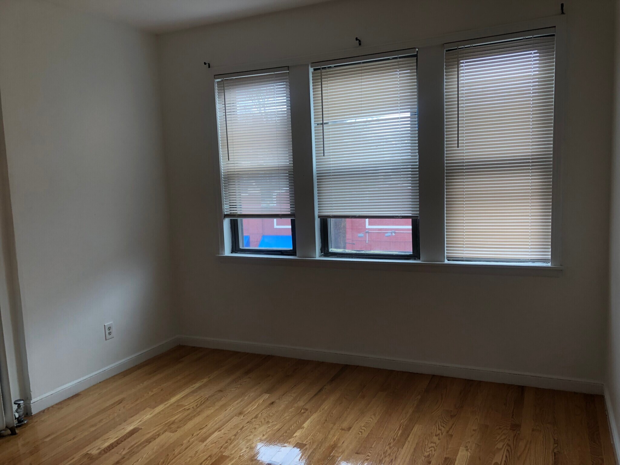 Building Photo - 1706 Commonwealth