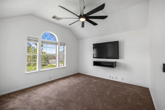 Building Photo - Gorgeous Pulte home in Sunrise Lakes