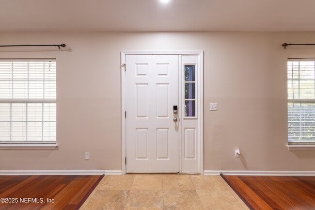Building Photo - 1341 Grey Feather Ln