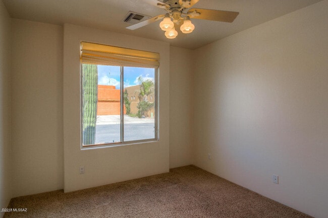 Building Photo - 7658 E Chase Park Loop