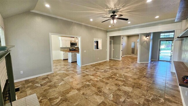 Building Photo - 4017 Eaton Pl