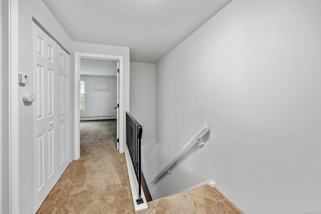 Building Photo - 145 Harbor Pond Dr