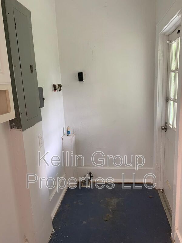 Building Photo - 1220 Ruby St
