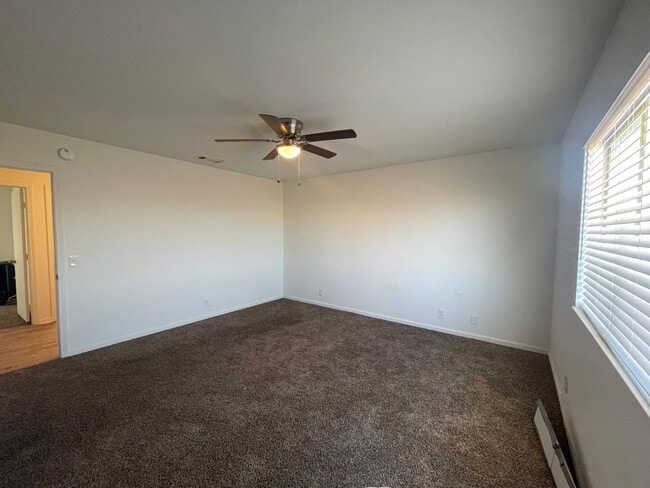 Building Photo - Military Discount Offered!!!