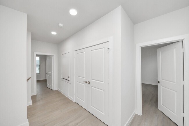 Building Photo - 7310 Corey Rushing Ln