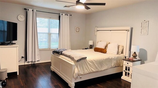 Building Photo - 15839 Kings Cypress Ln