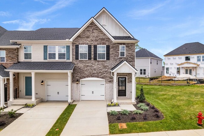 Building Photo - 5339 Bellflower Hls