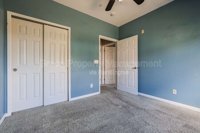 Building Photo - 9370 Las Ramblas Ct