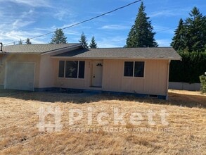 Building Photo - 2870 SE Colusa Ave