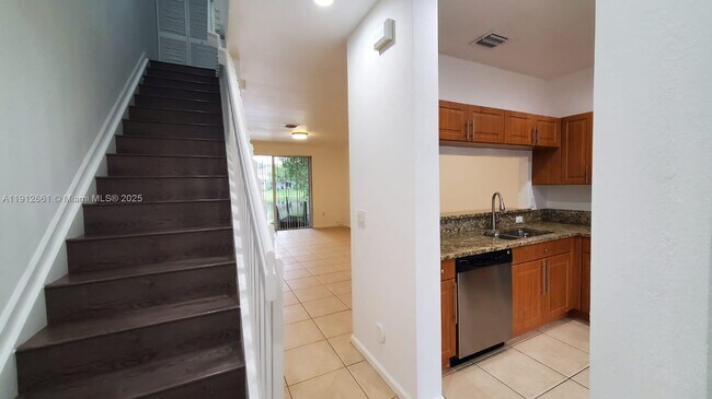 Building Photo - 8222 SW 27th St