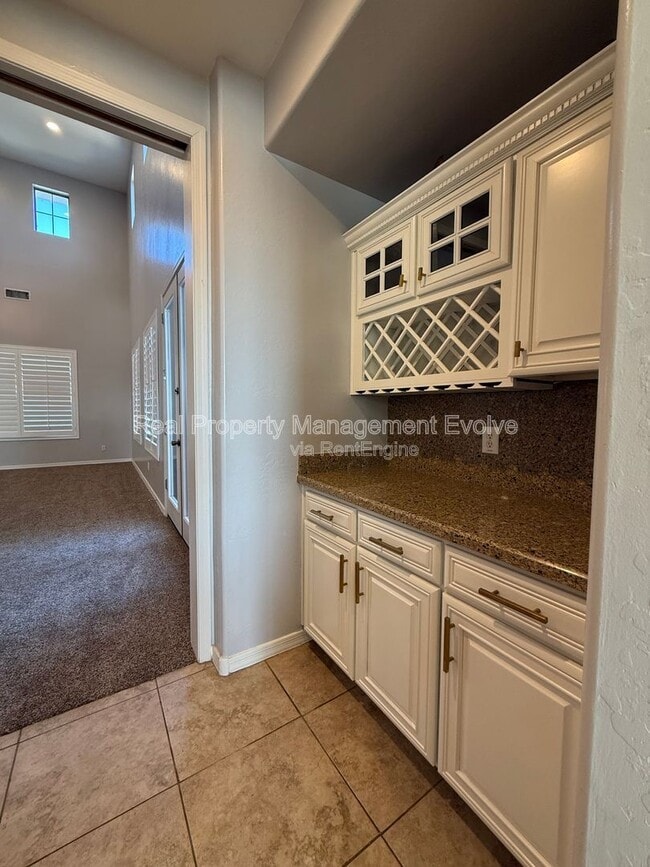 Building Photo - 4287 S Kimberlee Dr