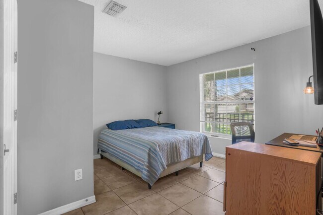 Building Photo - 2620 Willow Glen Cir