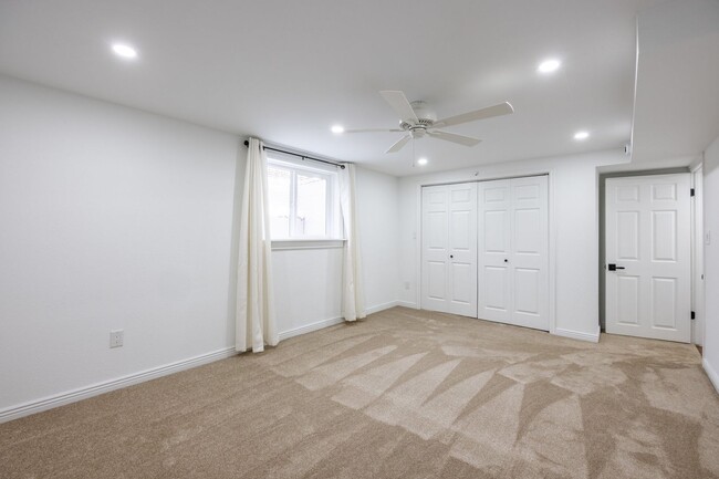 Building Photo - Newly Renovated Basement ADU in Prospector...