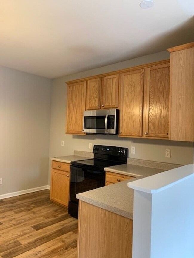 Building Photo - Location, Community, Quality Living. It St...