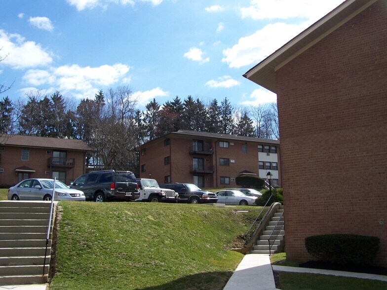 Building Photo - 1016 W Baltimore Pike