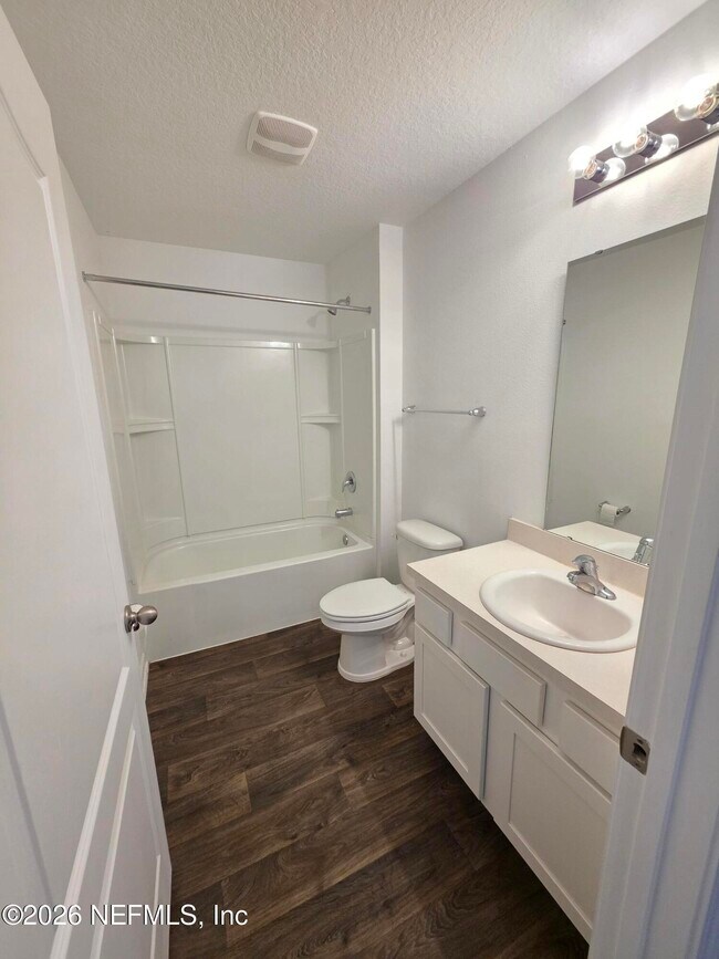 Building Photo - 2885 Oak Stream Dr