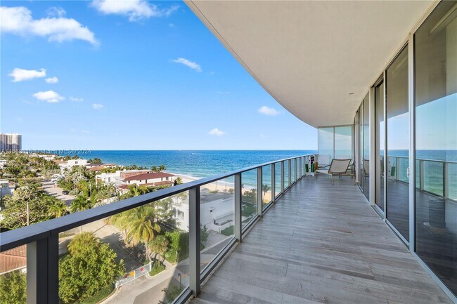 Building Photo - 2200 N Ocean Blvd