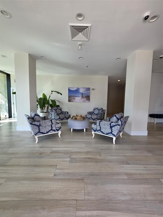 Building Photo - 5550 N Ocean Dr