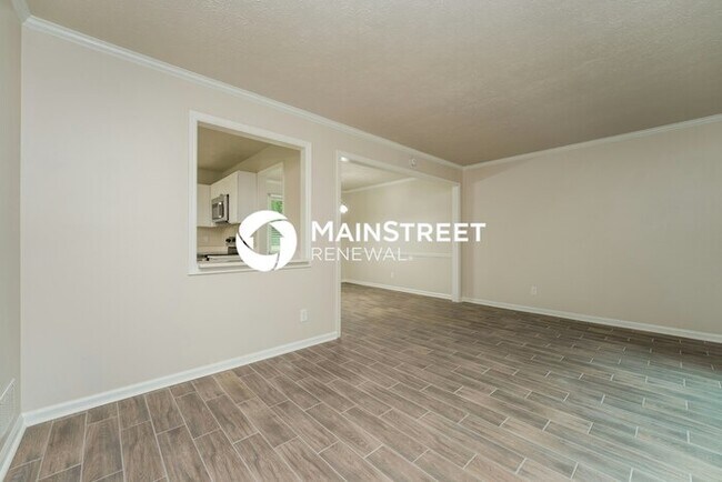 Building Photo - 4 Bedroom Pet-Friendly Home in STONE MOUNTAIN, GA with Main Street Renewal