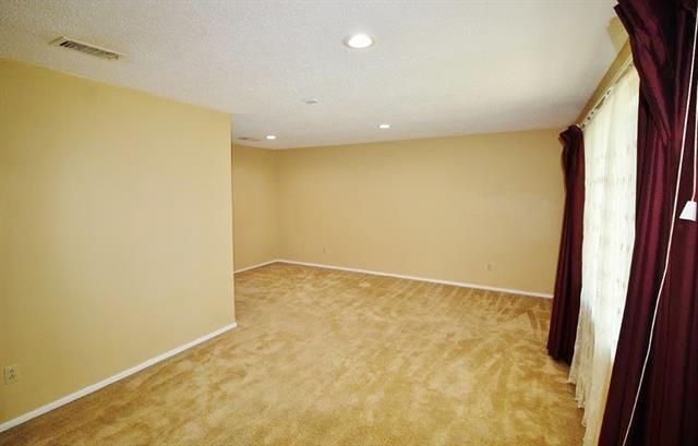 Building Photo - 1217 Lyric Dr