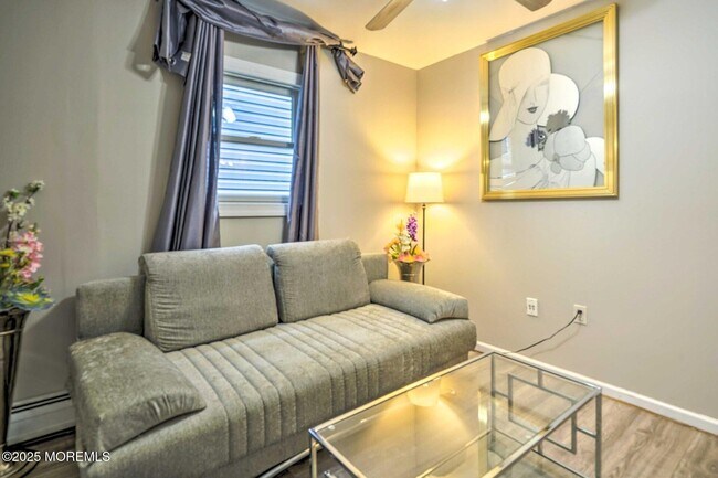 Building Photo - 18 Waterview Pl