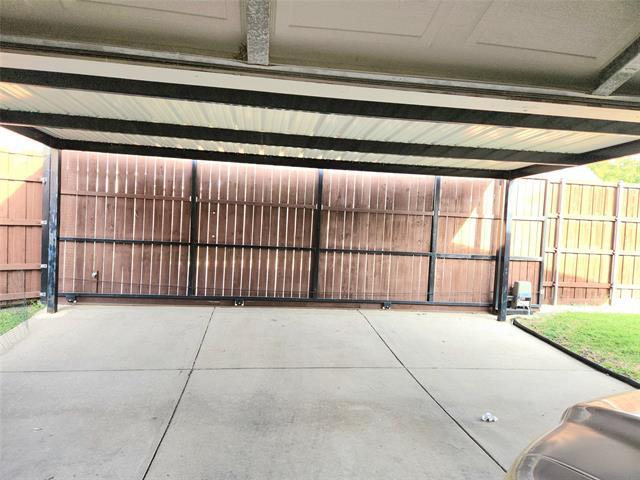 Building Photo - 7705 La Guardia Dr