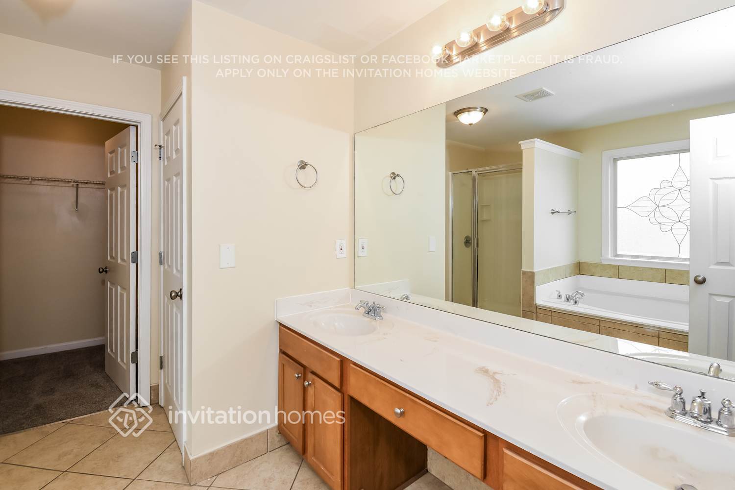 Building Photo - 1712 Sahale Falls Dr