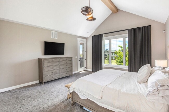 Building Photo - Stunning Custom Home in Harmony Club – Timnath, CO