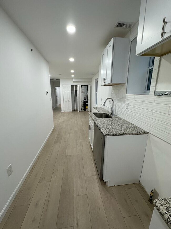 Building Photo - 3432 N 18th St