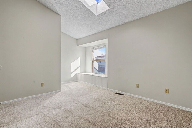 Building Photo - 2315 Lexington Village Ln