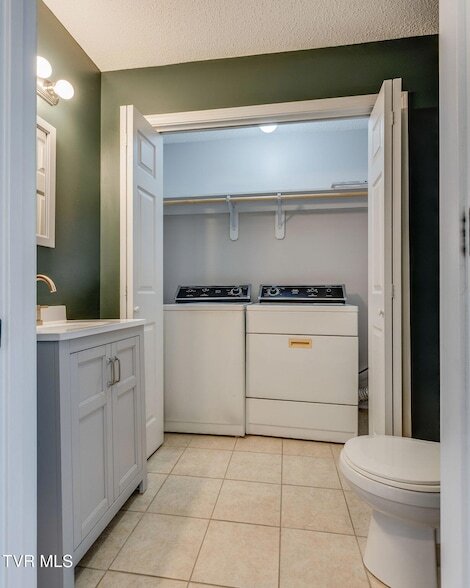 Building Photo - 119 Amanda Ln