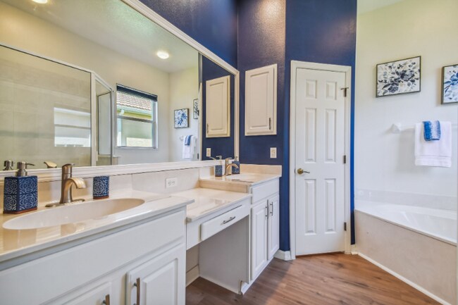 Building Photo - 4966 Flagstone Dr